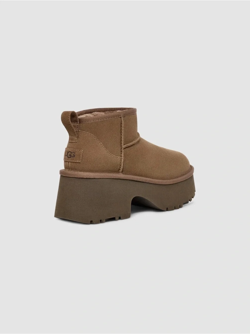 UGG classic ultra